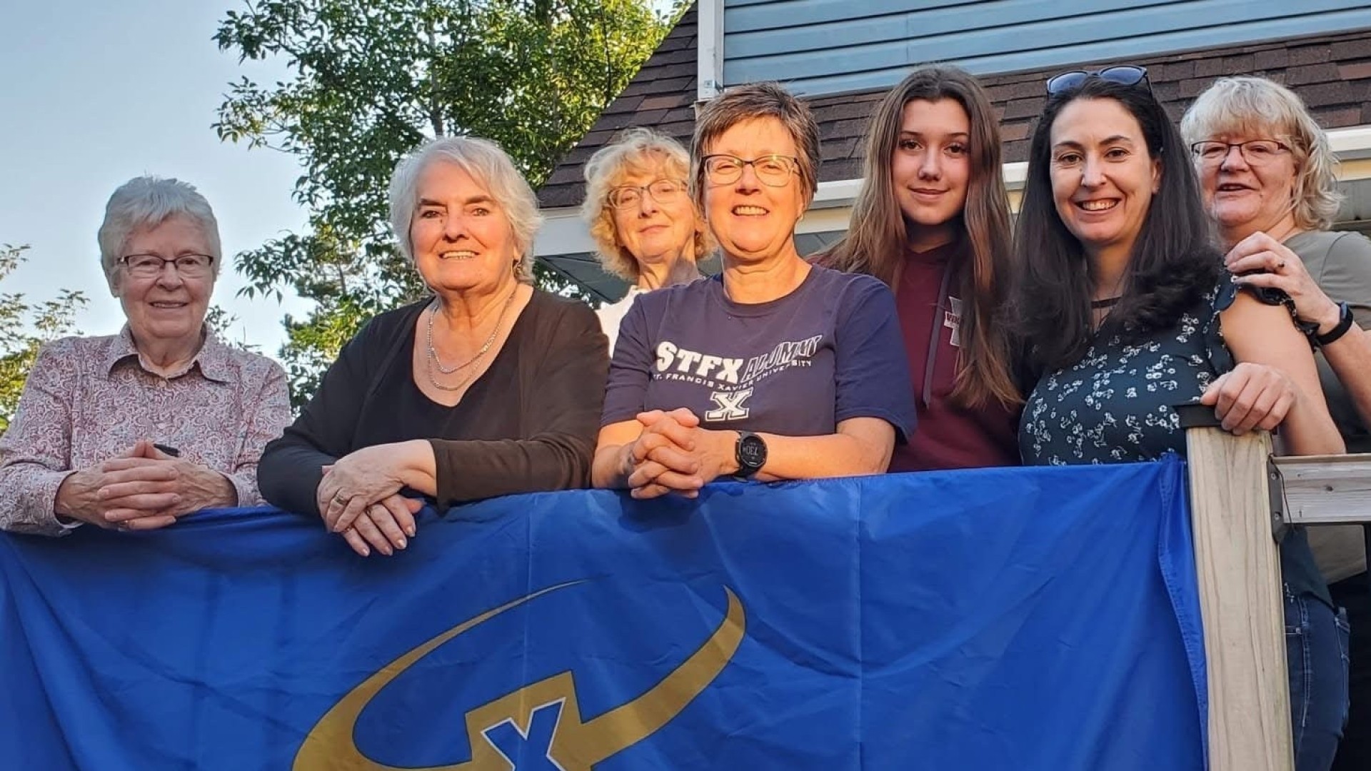 Group photo of Yarmouth Alumni Chapter